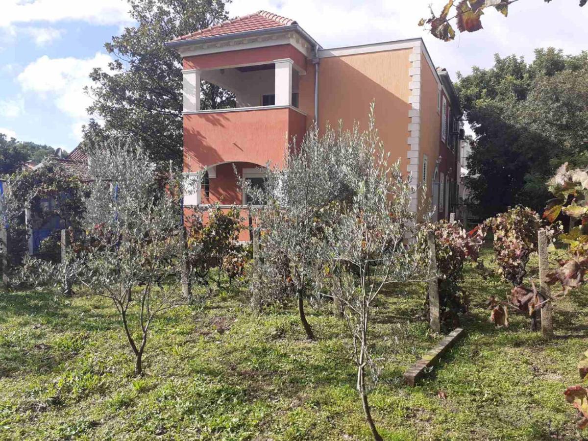 Apartments Rolovina Τίβατ Εξωτερικό φωτογραφία