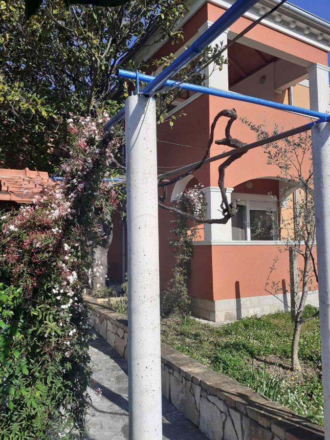 Apartments Rolovina Τίβατ Εξωτερικό φωτογραφία