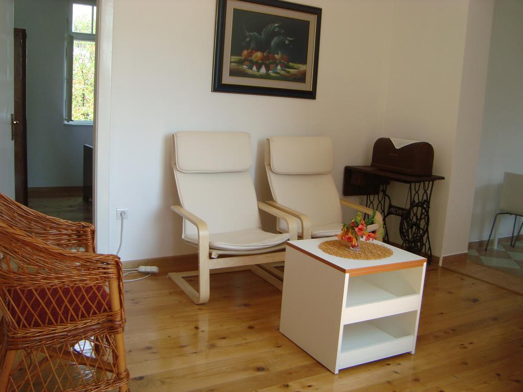 Apartments Rolovina Τίβατ Δωμάτιο φωτογραφία
