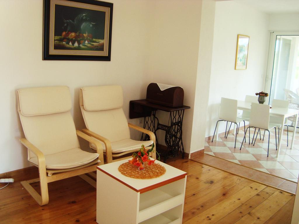 Apartments Rolovina Τίβατ Δωμάτιο φωτογραφία