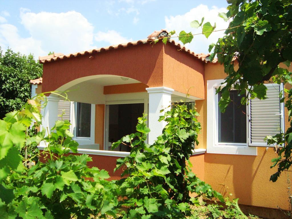 Apartments Rolovina Τίβατ Δωμάτιο φωτογραφία