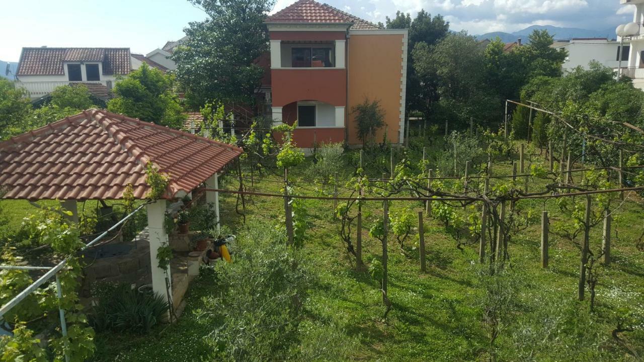 Apartments Rolovina Τίβατ Εξωτερικό φωτογραφία